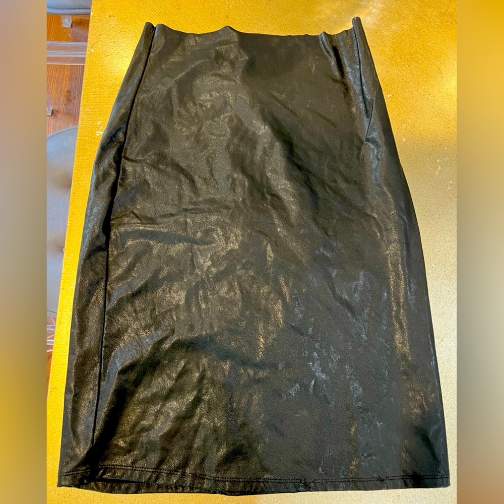 Commando faux leather control top pencil skirt
